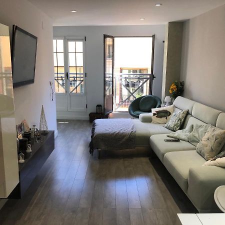 Appartamento Piso En El Emblematico Barrio Antiguo De Oviedo Esterno foto