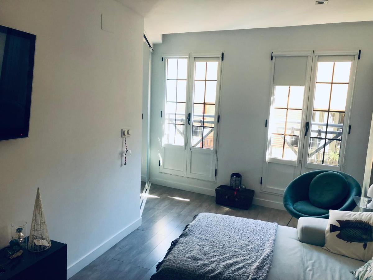Appartamento Piso En El Emblematico Barrio Antiguo De Oviedo Esterno foto
