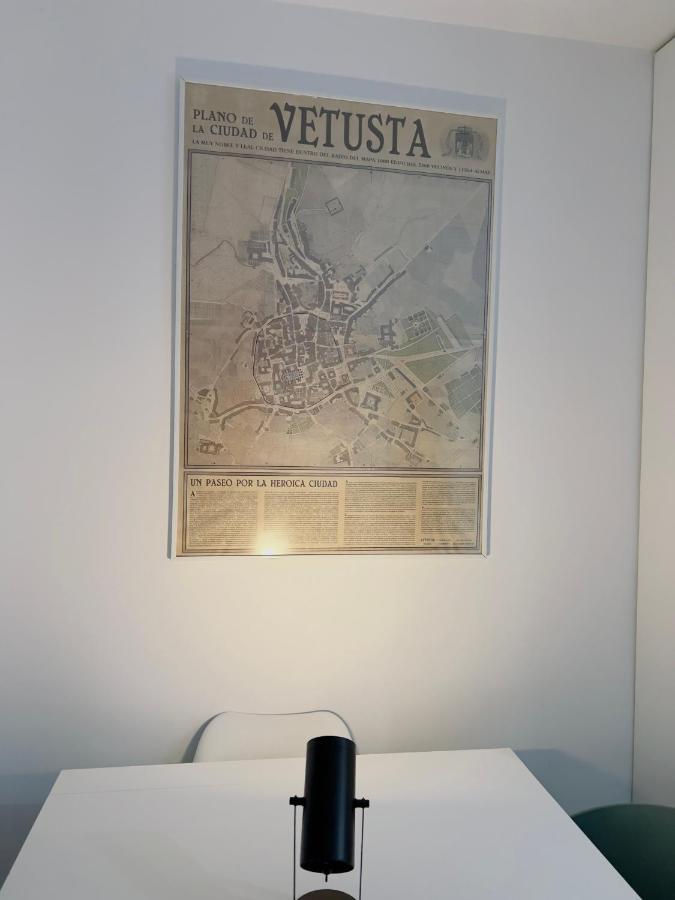 Appartamento Piso En El Emblematico Barrio Antiguo De Oviedo Esterno foto