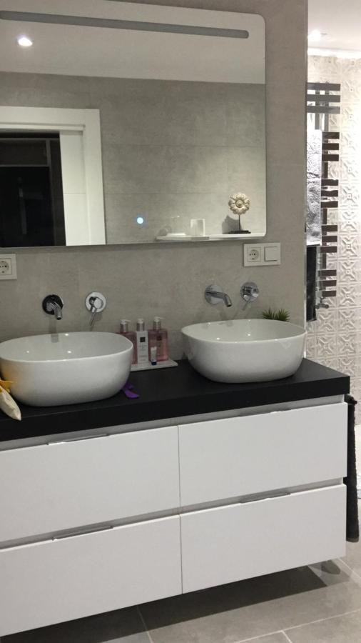 Appartamento Piso En El Emblematico Barrio Antiguo De Oviedo Esterno foto